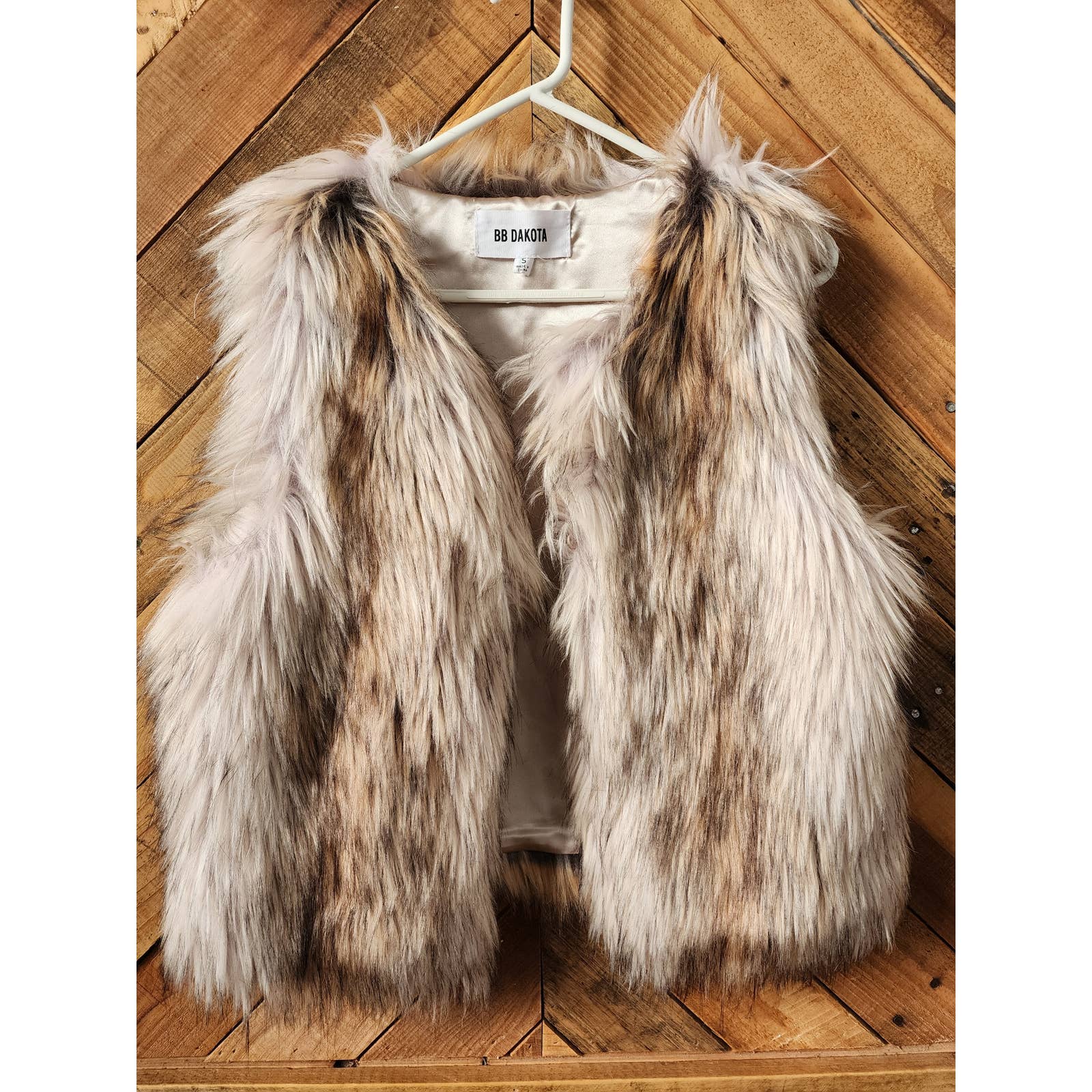 Bb Dakota Brown Faux Fur Vest Size Small